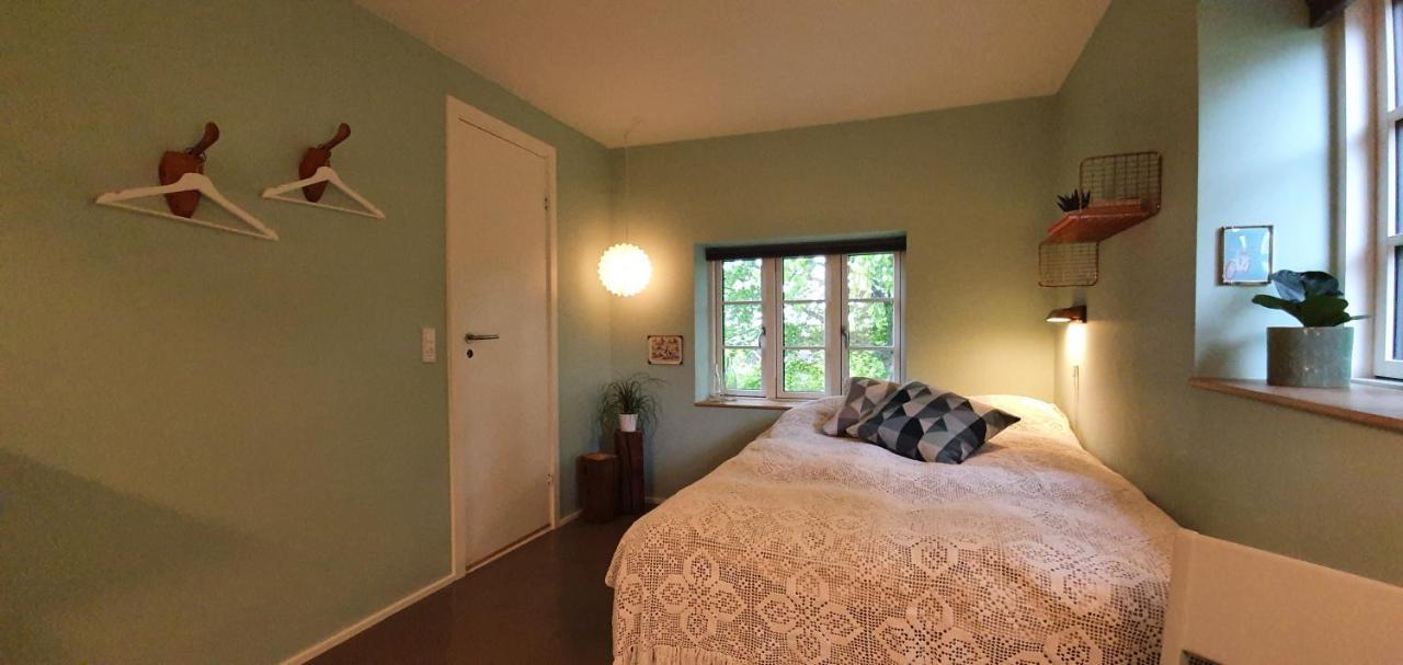 Hos Molsgaarden Bed & Breakfast Knebel ภายนอก รูปภาพ
