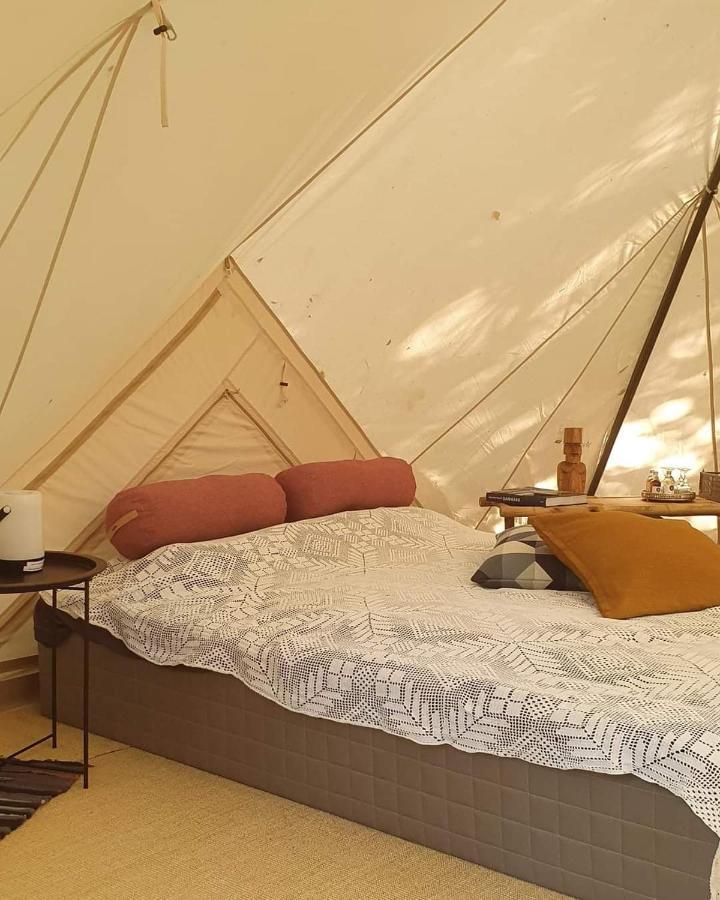 Hos Molsgaarden Bed & Breakfast Knebel ภายนอก รูปภาพ