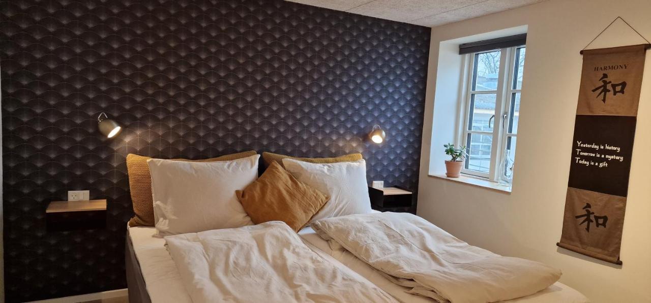 Hos Molsgaarden Bed & Breakfast Knebel ภายนอก รูปภาพ