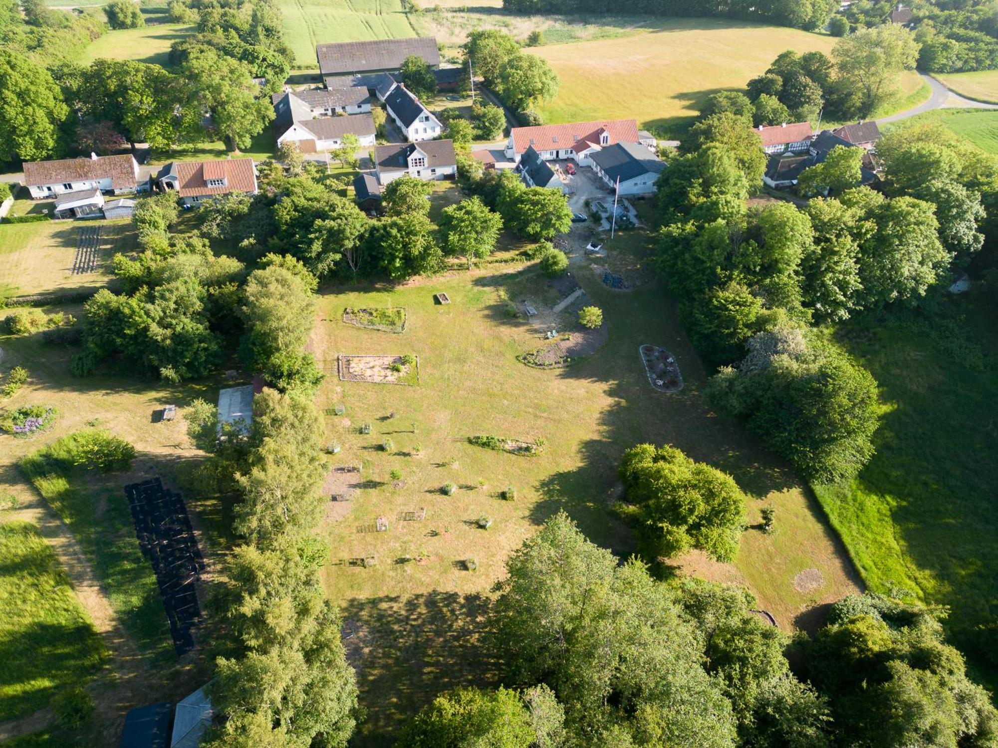 Hos Molsgaarden Bed & Breakfast Knebel ภายนอก รูปภาพ